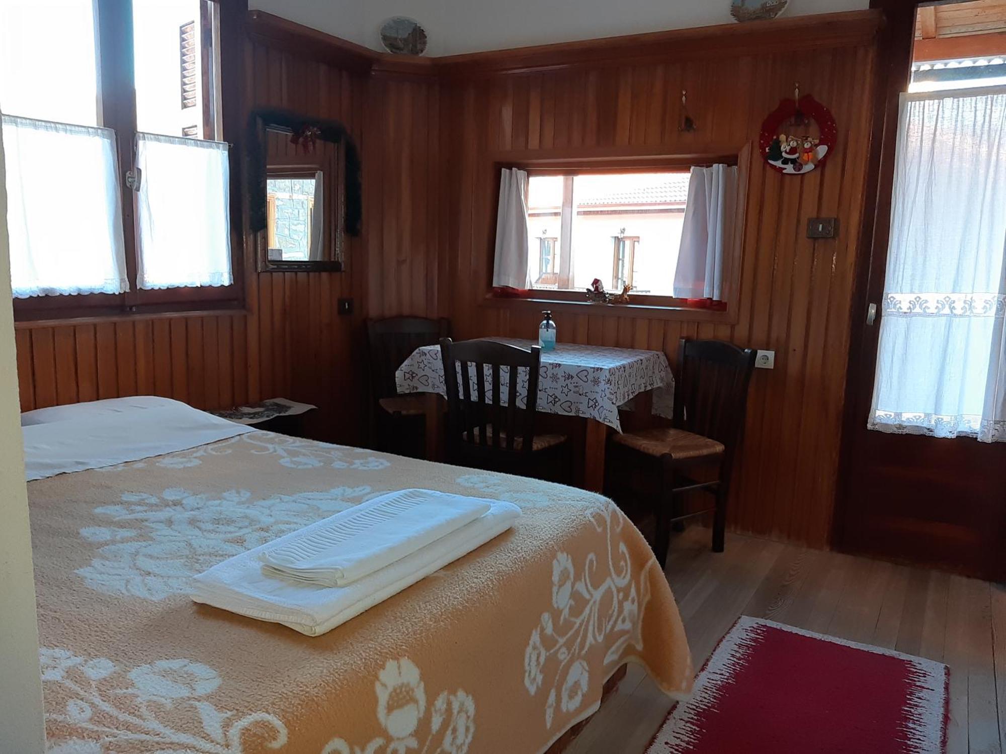Arka Metsovo Hotel Phòng bức ảnh